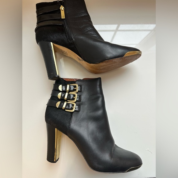 Louise et Cie - Black leather and Fur high heels boots- size 38.5 EU= 8US - Picture 2 of 4